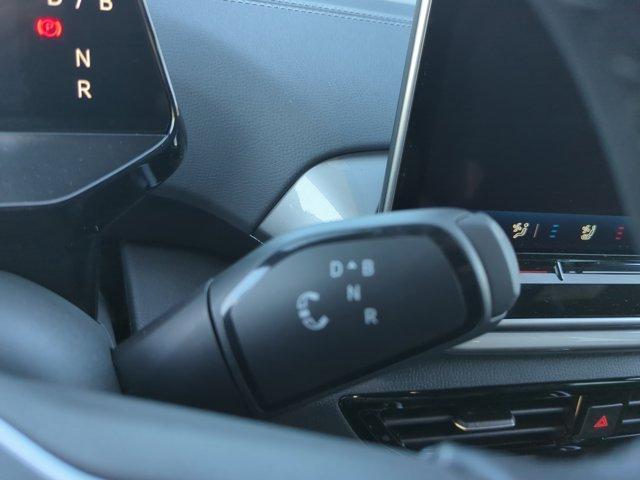 new 2025 Volkswagen ID.4 car, priced at $51,552