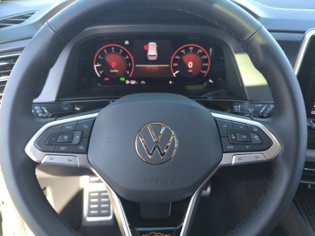 new 2025 Volkswagen Atlas car, priced at $42,848