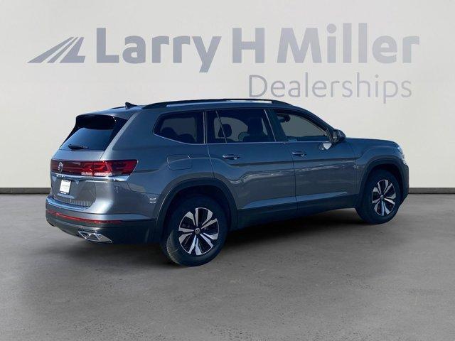 new 2025 Volkswagen Atlas car, priced at $36,786