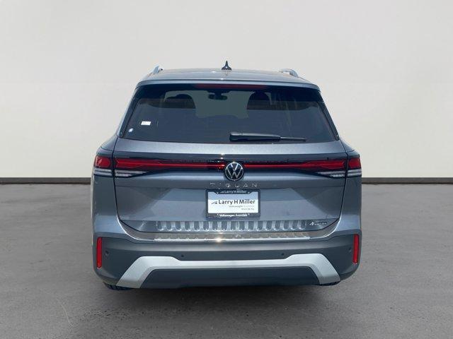 new 2025 Volkswagen Tiguan car, priced at $30,853