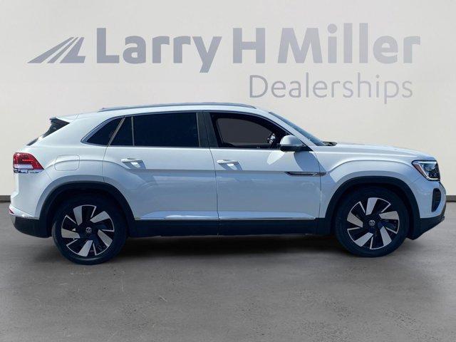 new 2024 Volkswagen Atlas Cross Sport car, priced at $46,377