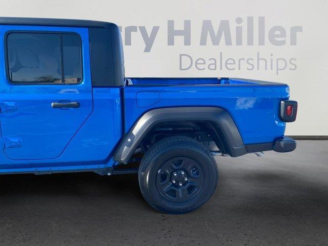 used 2023 Jeep Gladiator car, priced at $30,590