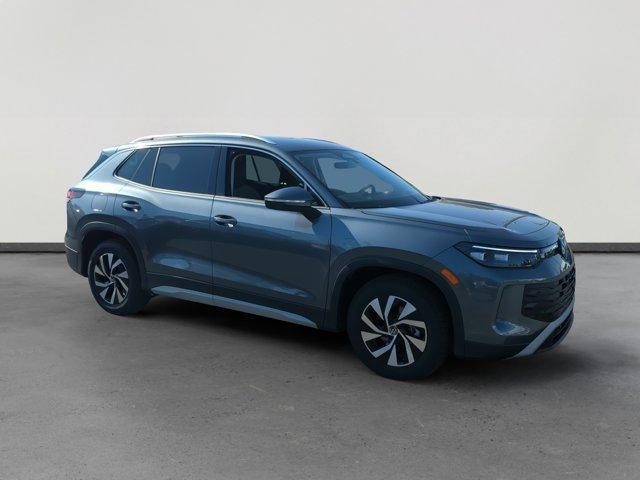 new 2025 Volkswagen Tiguan car, priced at $28,465