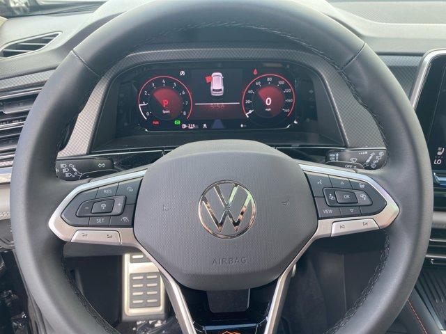 new 2025 Volkswagen Atlas car, priced at $43,059