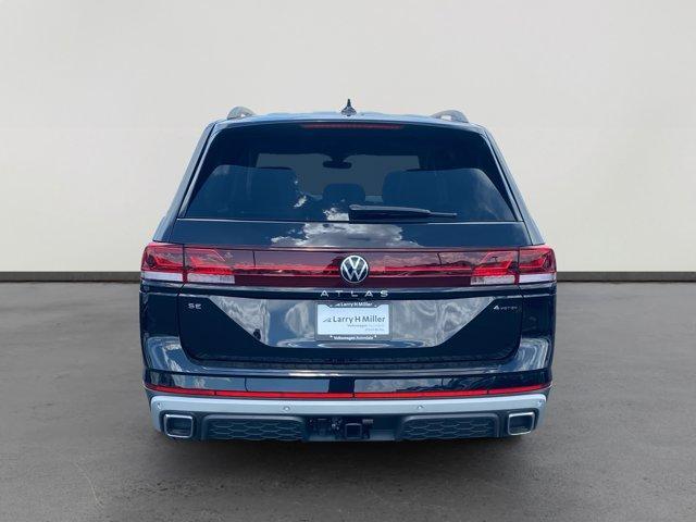 new 2025 Volkswagen Atlas car, priced at $43,059