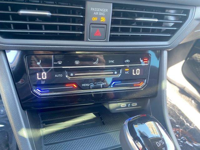 new 2025 Volkswagen Jetta car, priced at $27,579