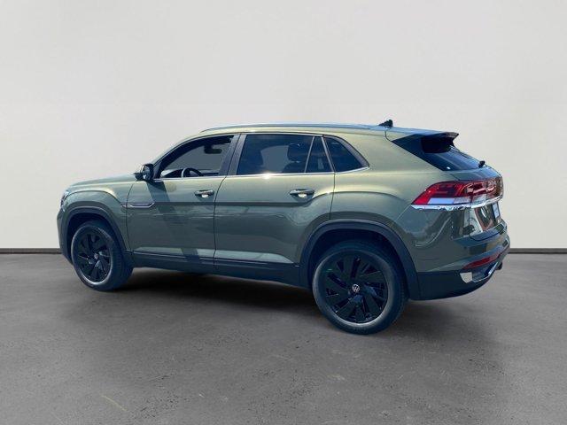 new 2025 Volkswagen Atlas Cross Sport car, priced at $40,568