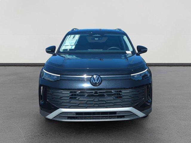 new 2025 Volkswagen Tiguan car, priced at $32,577