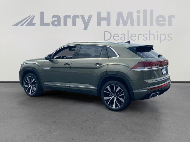 new 2025 Volkswagen Atlas Cross Sport car, priced at $51,671