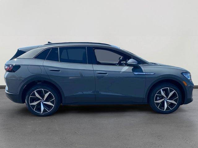 new 2025 Volkswagen ID.4 car, priced at $47,176