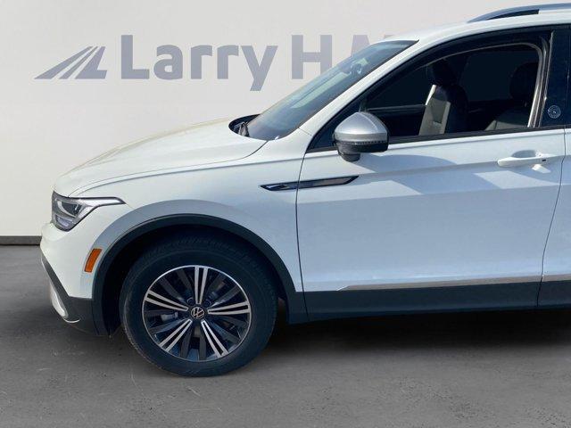 new 2024 Volkswagen Tiguan car, priced at $29,576