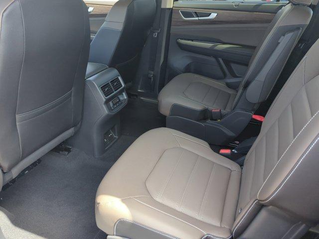 new 2026 Volkswagen Atlas car, priced at $50,034