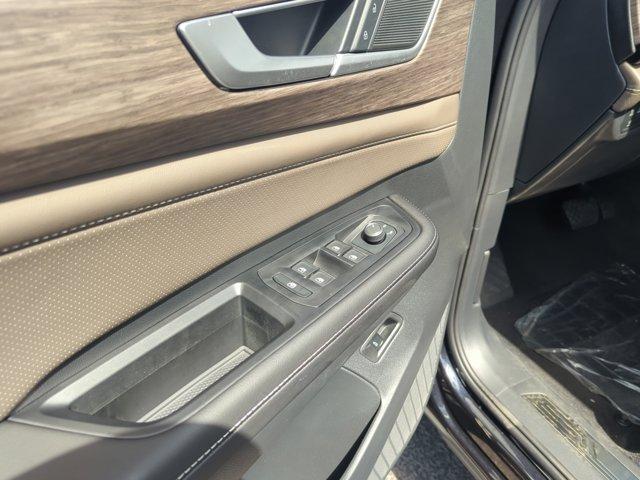 new 2026 Volkswagen Atlas car, priced at $50,034