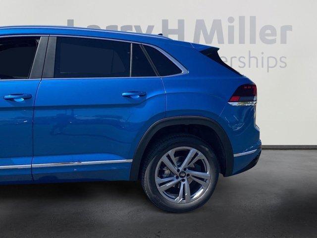 new 2024 Volkswagen Atlas Cross Sport car, priced at $46,051