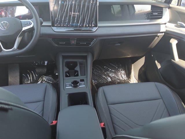 new 2025 Volkswagen Tiguan car, priced at $32,927