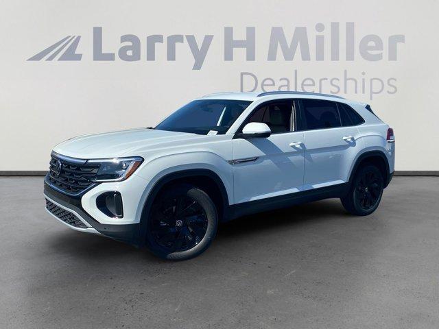 new 2025 Volkswagen Atlas Cross Sport car, priced at $40,568