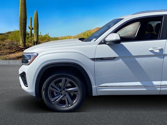 new 2024 Volkswagen Atlas Cross Sport car, priced at $47,682