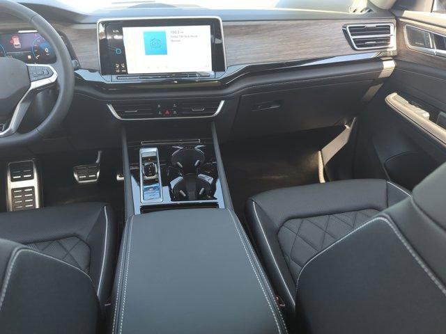 new 2025 Volkswagen Atlas car, priced at $49,244