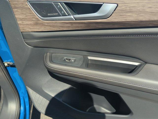 new 2025 Volkswagen Atlas car, priced at $49,244