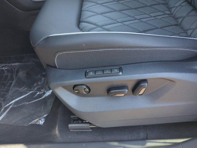 new 2025 Volkswagen Atlas car, priced at $49,244