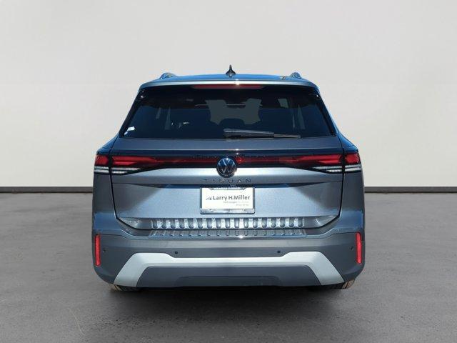 new 2026 Volkswagen Tiguan car, priced at $33,662