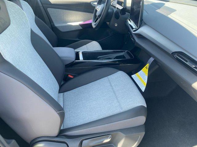new 2025 Volkswagen ID.4 car, priced at $43,871