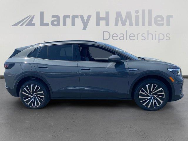 new 2025 Volkswagen ID.4 car, priced at $43,871