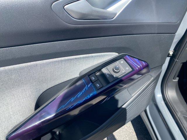 new 2025 Volkswagen ID.4 car, priced at $43,871