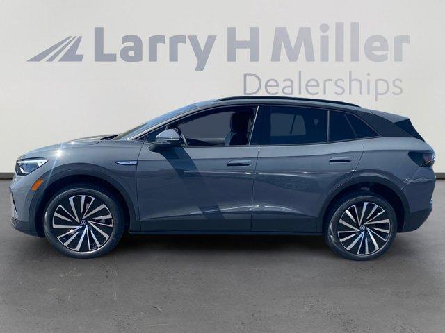 new 2025 Volkswagen ID.4 car, priced at $43,871