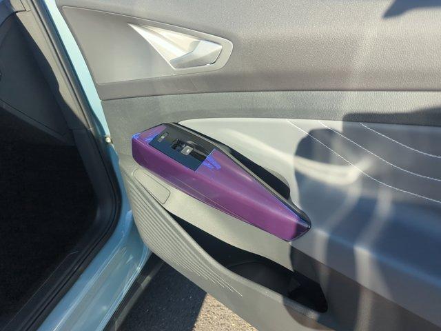 new 2025 Volkswagen ID.4 car, priced at $52,247