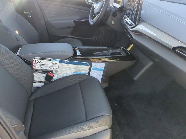 new 2025 Volkswagen ID.4 car, priced at $52,247