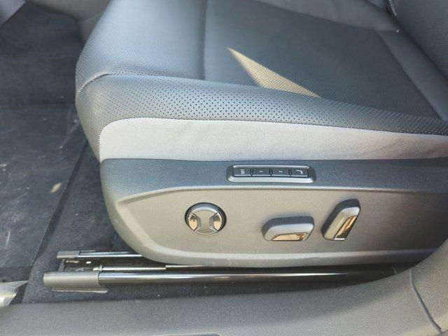 new 2025 Volkswagen ID.4 car, priced at $52,247