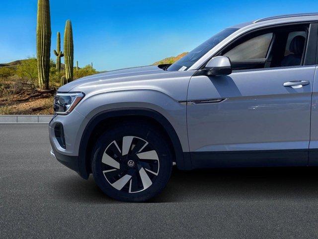 new 2024 Volkswagen Atlas Cross Sport car, priced at $38,268