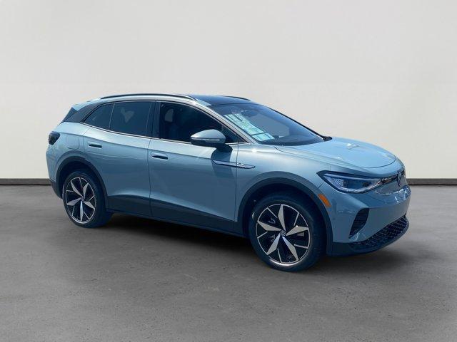 new 2025 Volkswagen ID.4 car, priced at $47,176