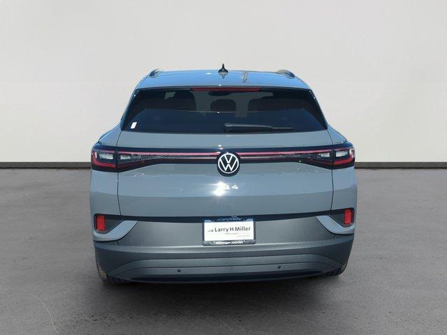 new 2025 Volkswagen ID.4 car, priced at $45,276