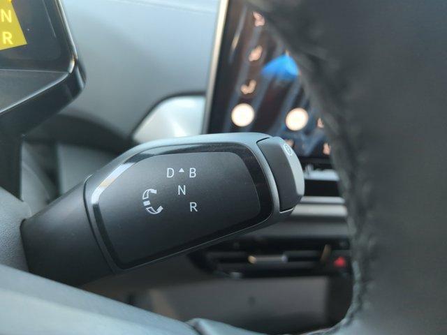 new 2025 Volkswagen ID.4 car, priced at $45,276