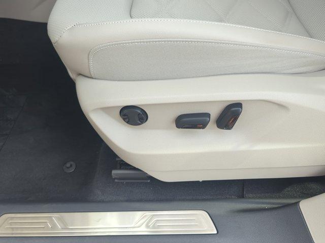 new 2026 Volkswagen Atlas car, priced at $47,078