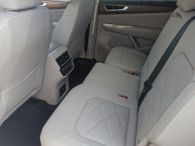 new 2026 Volkswagen Atlas car, priced at $47,078