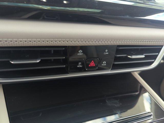 new 2026 Volkswagen Atlas car, priced at $47,078