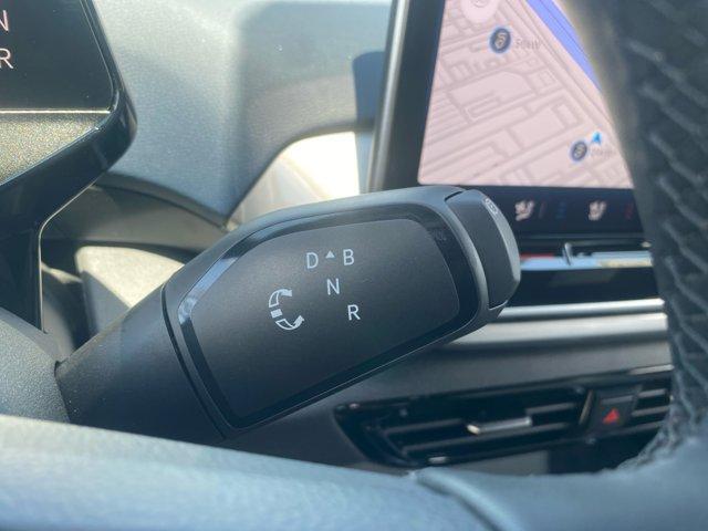 new 2025 Volkswagen ID.4 car, priced at $51,271