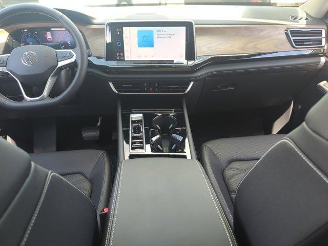 new 2026 Volkswagen Atlas car, priced at $46,670