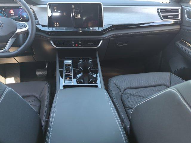 new 2026 Volkswagen Atlas Cross Sport car, priced at $43,407