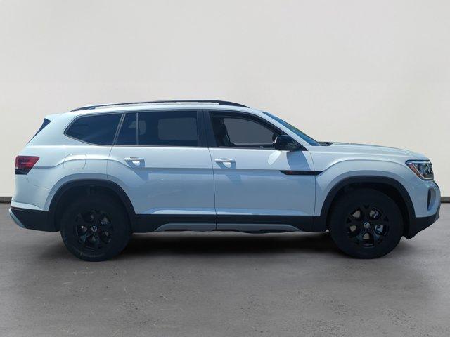 new 2026 Volkswagen Atlas car, priced at $48,003
