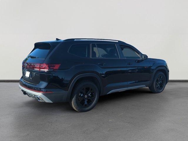 new 2025 Volkswagen Atlas car, priced at $42,393