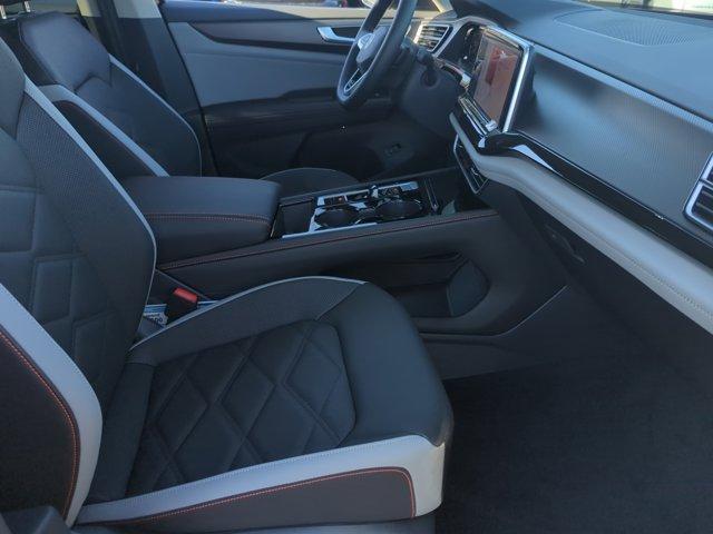 new 2025 Volkswagen Atlas car, priced at $42,393