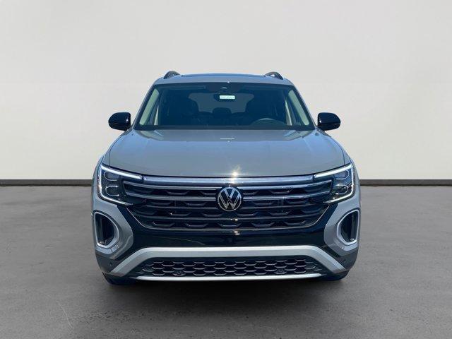 new 2025 Volkswagen Atlas car, priced at $43,514