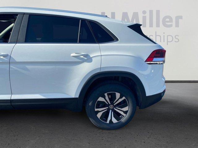 new 2025 Volkswagen Atlas Cross Sport car, priced at $35,960