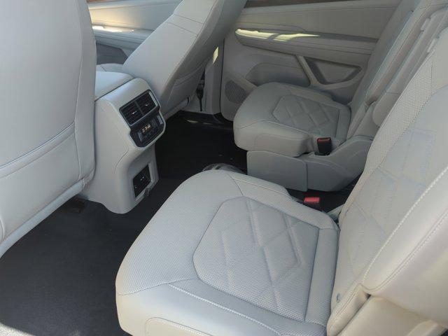 new 2026 Volkswagen Atlas car, priced at $45,708