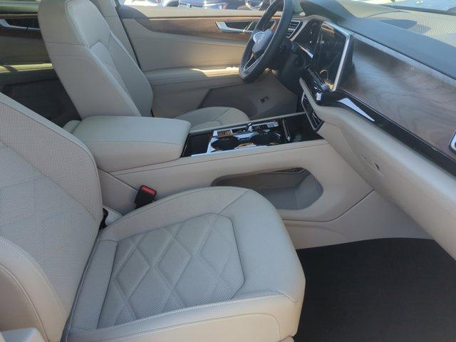 new 2026 Volkswagen Atlas car, priced at $45,708