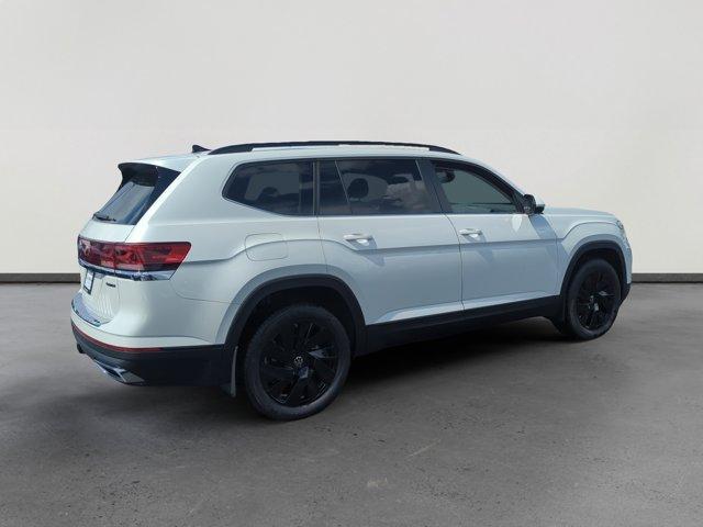 new 2026 Volkswagen Atlas car, priced at $46,473